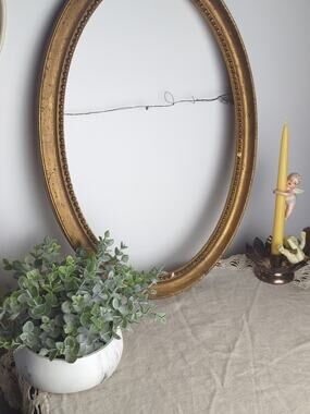 Antique Oval Gilded Frame 22"x16" Early 1900's Edwardian Style